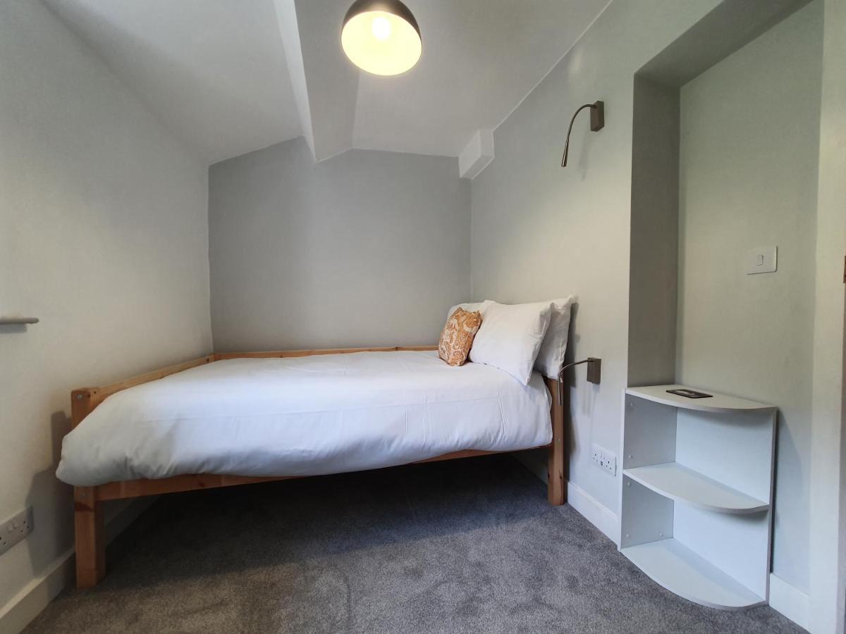 No8 3 Bed Cottage Winter Deals Offered 3 Nights Or More Nov-Mar Backbarrow Экстерьер фото